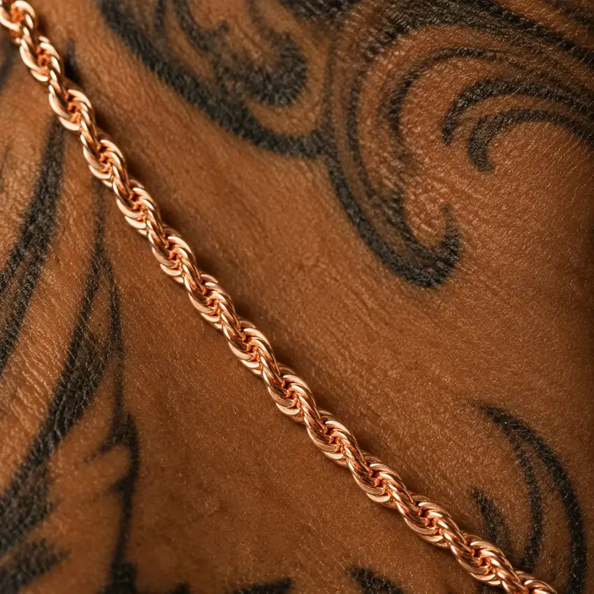 Cadena Virgen de Guadalupe en Oro Rosa — Oro Laminado 18K · 60 cm
